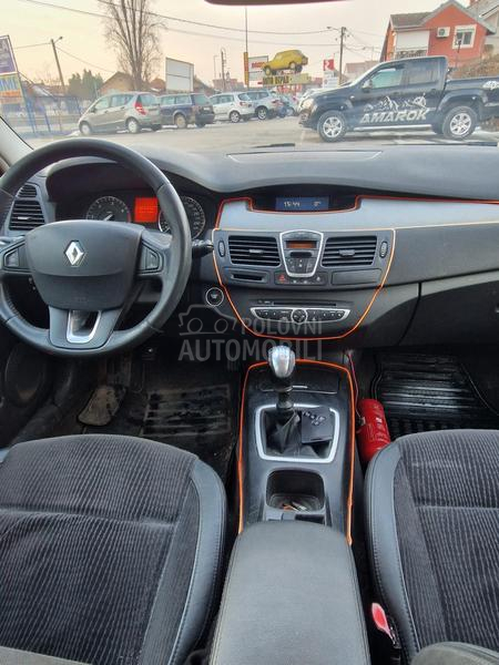 Renault Laguna BAS DOBRA
