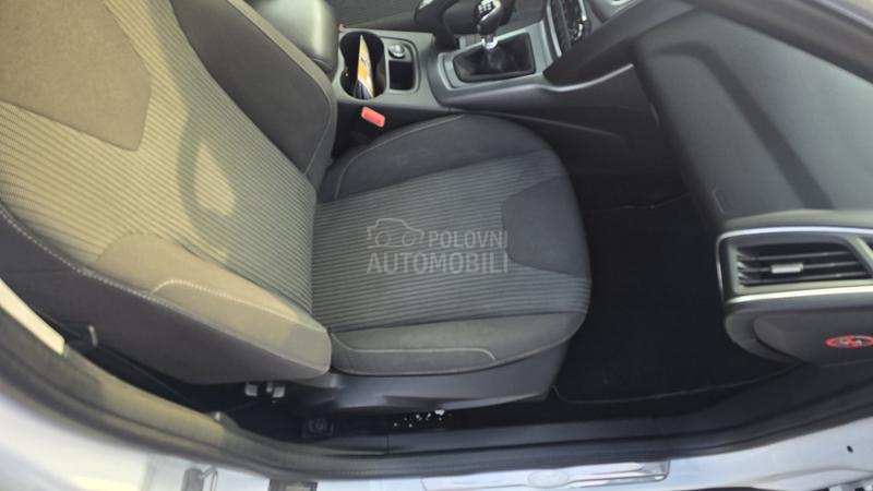Ford Focus 1.6 SCTI