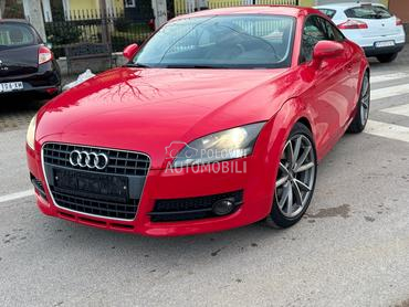 Audi TT 