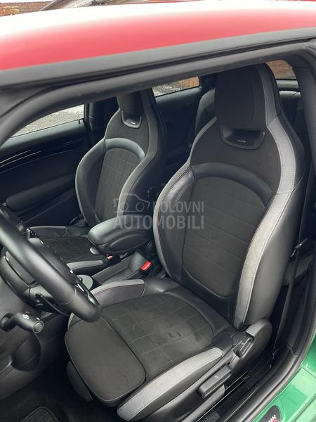 MINI John Cooper Works 