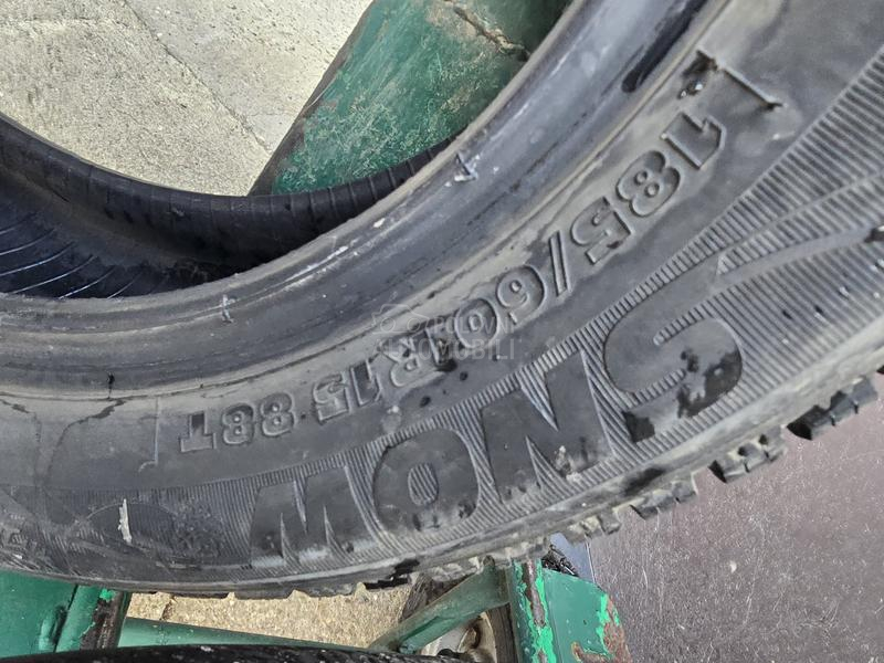 Riken 185/60 R15 Zimska