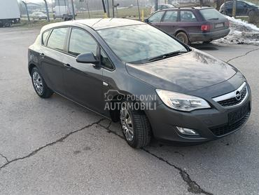 Opel Astra J 1.4 16v