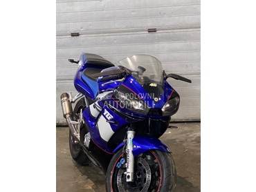 Yamaha R6