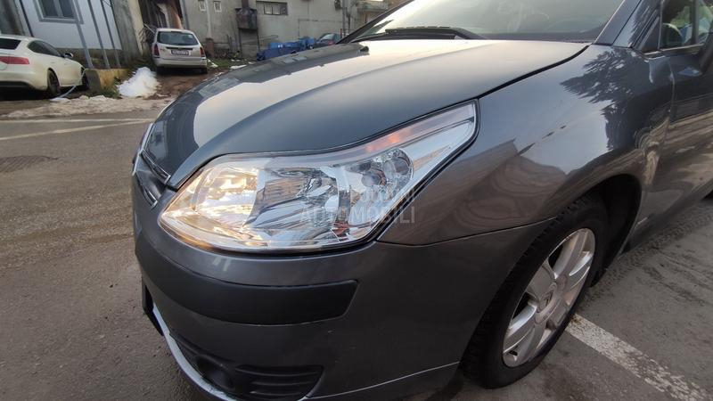 Citroen C4 OČUVAN