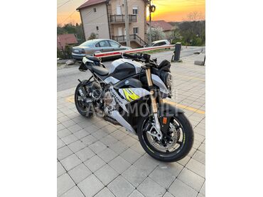 BMW S1000R