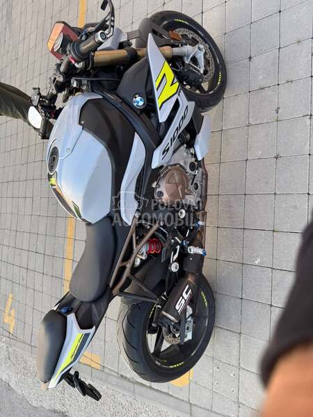BMW S1000R