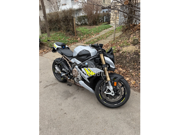 BMW S1000R