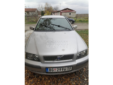 Volvo S40 