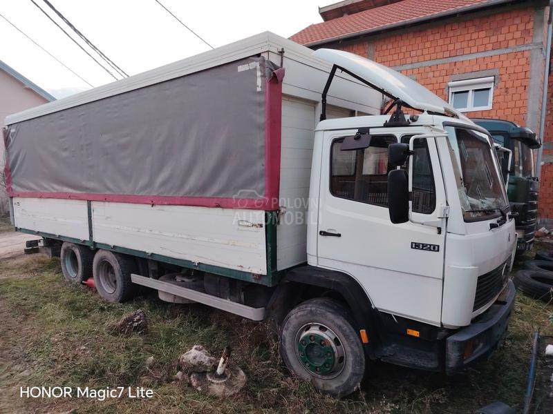 Mercedes Benz 1320L