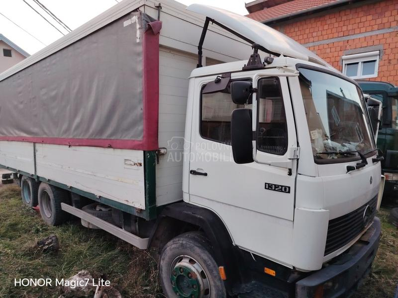 Mercedes Benz 1320L