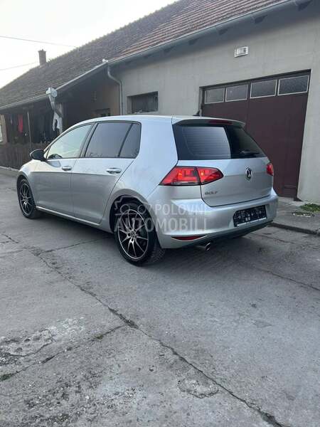 Volkswagen Golf 7 