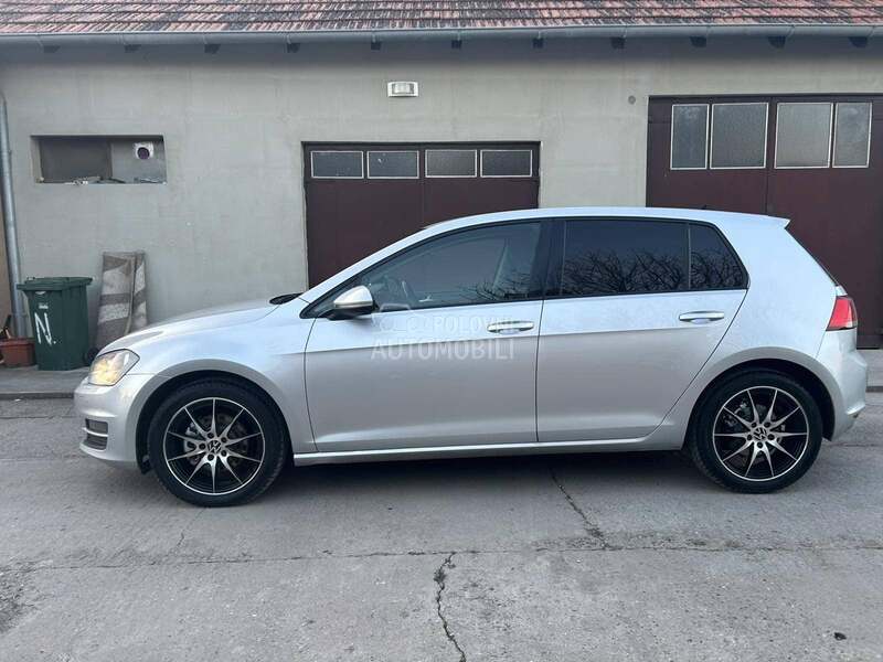 Volkswagen Golf 7 