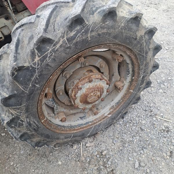 IMT 577 prednja vuca