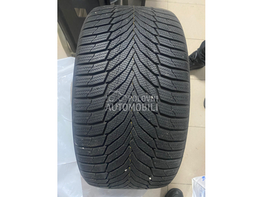 Nexen 275/35 R20 Zimska