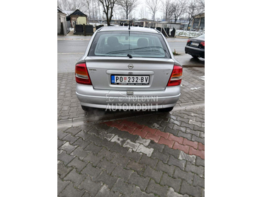 Opel Astra G 