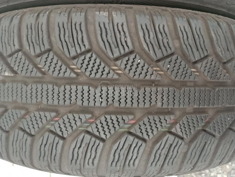 Semperit 215/65 R16 Zimska