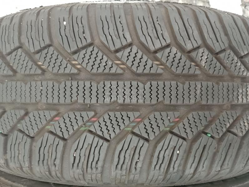 Semperit 215/65 R16 Zimska