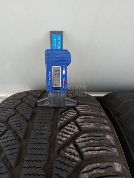 Semperit 215/65 R16 Zimska