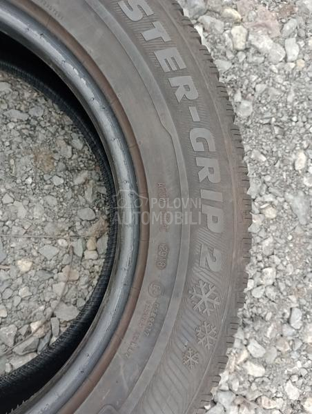 Semperit 215/65 R16 Zimska