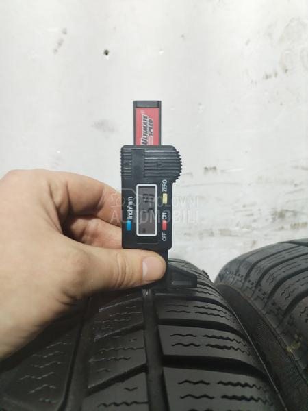 Continental 215/60 R16 Zimska