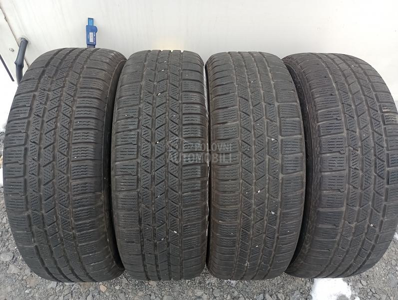 Continental 235/60 R17 Zimska