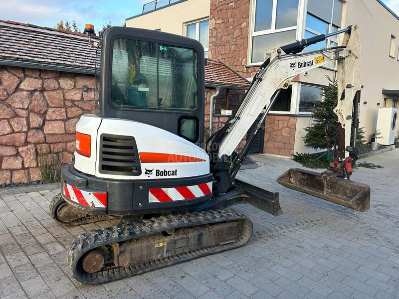 Bobcat E35 2017god.