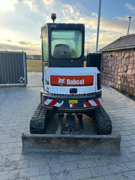 Bobcat E35 2017god.