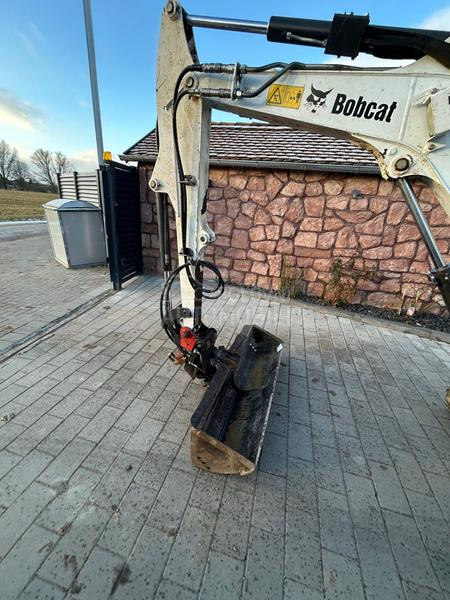 Bobcat E35 2017god.