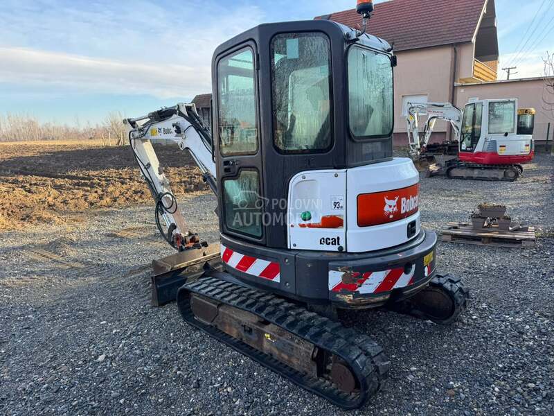 Bobcat E35 2017god.