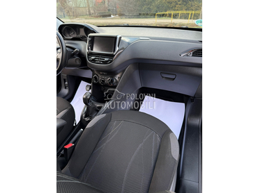 Peugeot 208 1.6HDi/0DLIČAN/