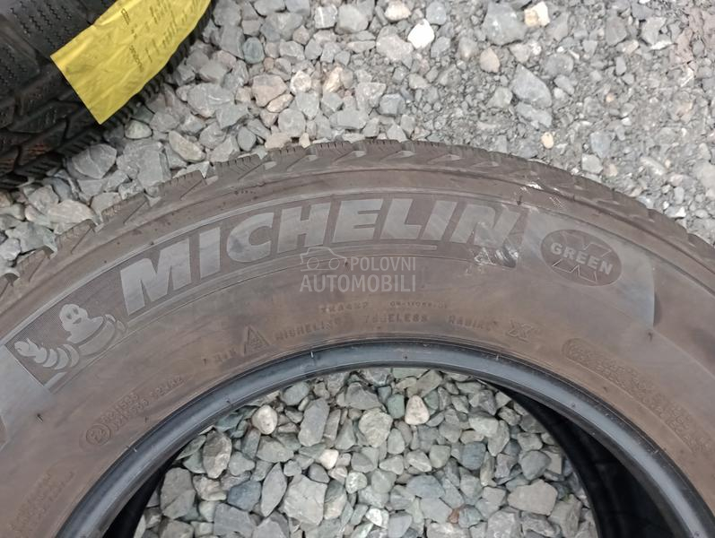 Michelin 215/70 R16 Zimska