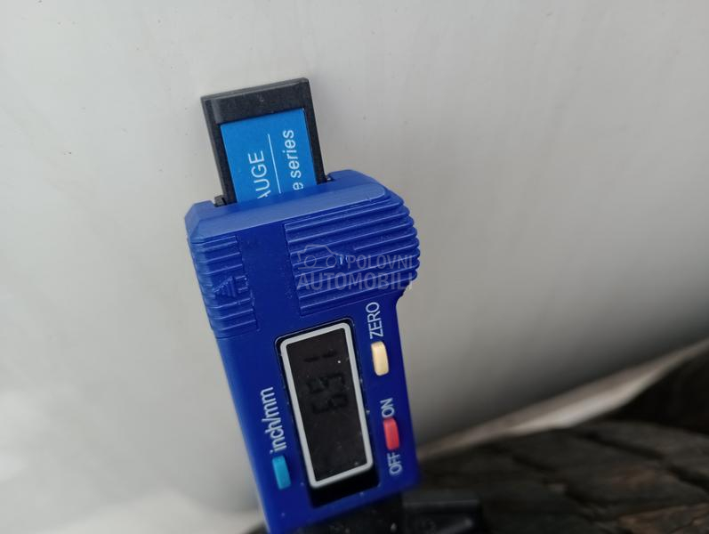 Michelin 215/70 R16 Zimska