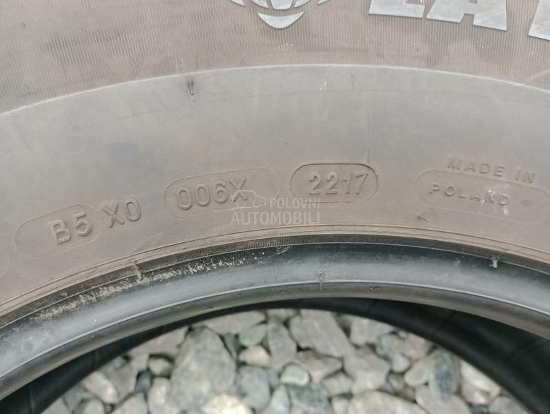 Michelin 215/70 R16 Zimska