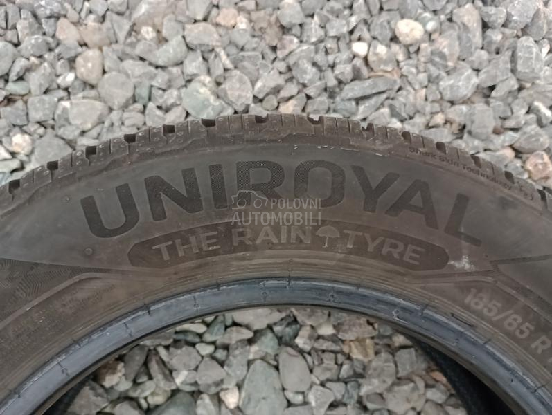 Uniroyal 185/65 R15 Zimska