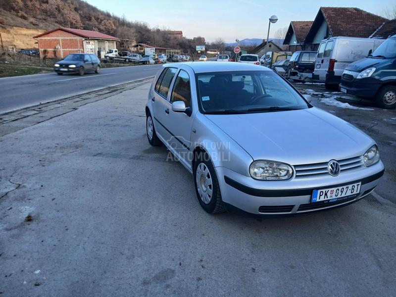 Volkswagen Golf 4 