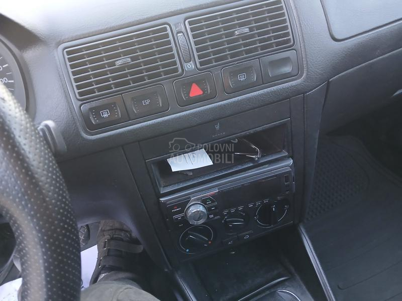 Volkswagen Golf 4 