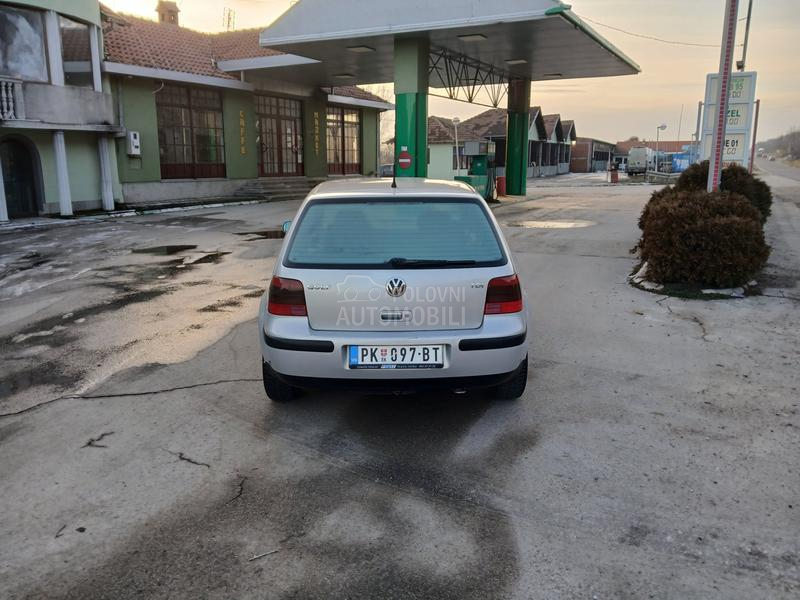 Volkswagen Golf 4 