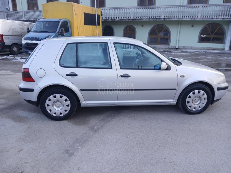 Volkswagen Golf 4 