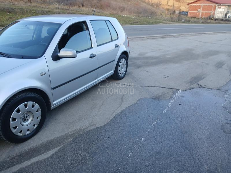 Volkswagen Golf 4 