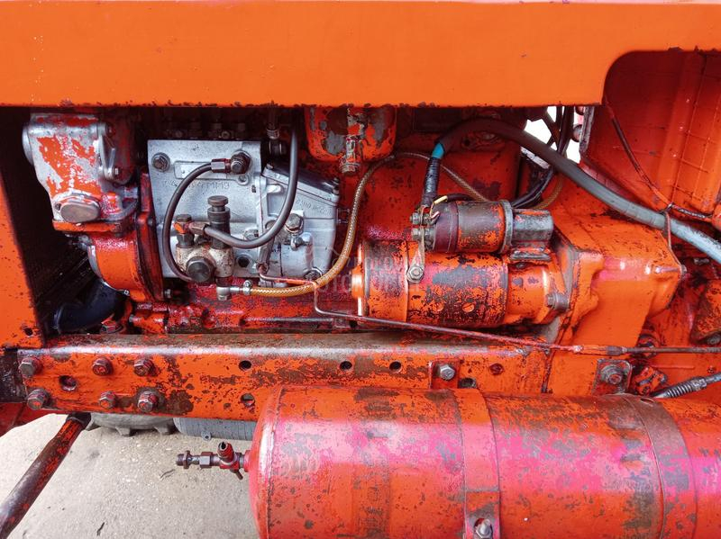 Belarus 82 sa prednjom vucom