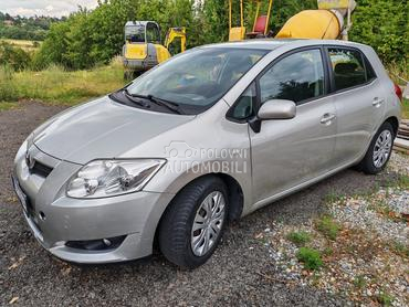 Toyota Auris 1,6
