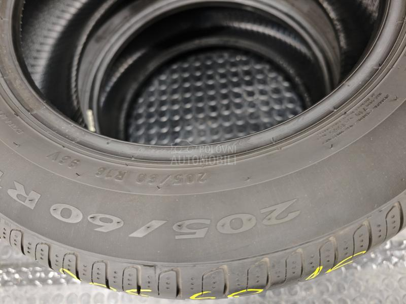 Pirelli 205/60 R16 Letnja