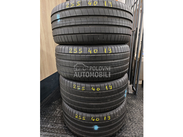 Goodyear 255/40 R19 Letnja