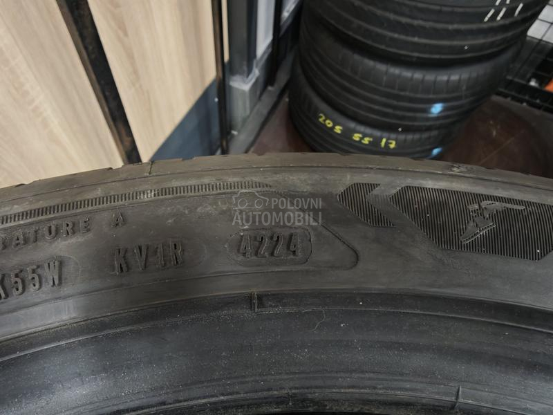 Goodyear 255/40 R19 Letnja