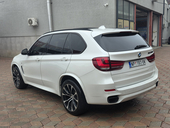 BMW X5 M50D NOV 7s