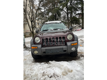 Jeep Liberty 2.4 sport 4x4