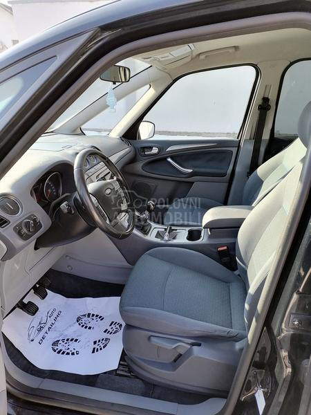 Ford Galaxy 2.0 TDCI