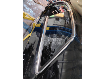 Lajsna hrom na staklu za Audi A3