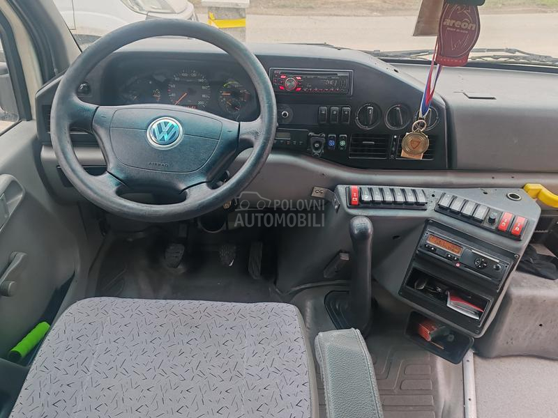 Volkswagen LT46 2.8