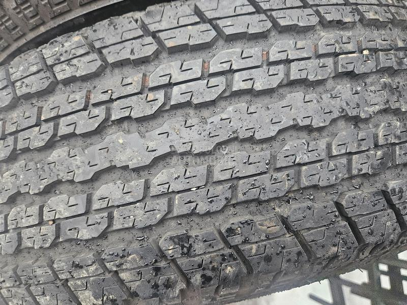 Bridgestone 255/70 R18 Sve sezone